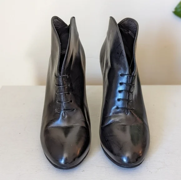 Gucci Kim Curved Heel Lace Up Black Leather Ankle Booties Boots - Picture 4 of 7